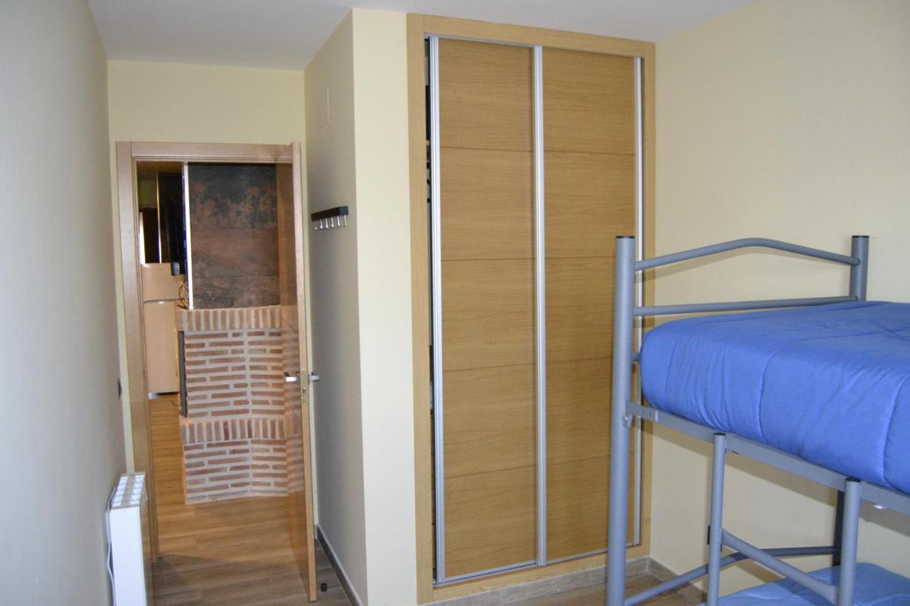 Apartamentos "Casa Rural De Aldea" Aldea del Fresno Esterno foto