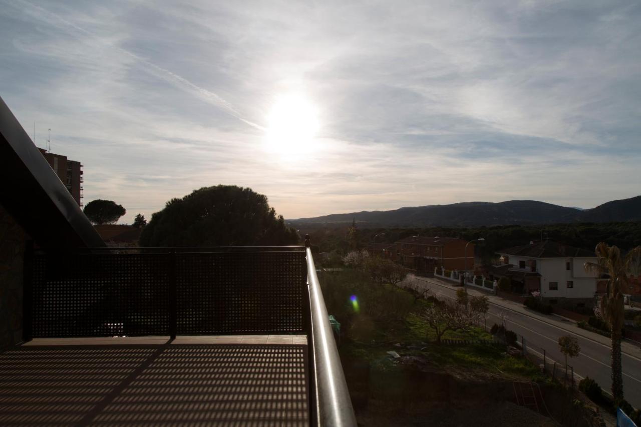 Apartamentos "Casa Rural De Aldea" Aldea del Fresno Esterno foto